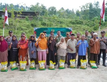 Kodim 0605/Subang Rampungkan Jembatan Garuda di Desa Cikadu, Kini Mobilitas Warga pun Lancar