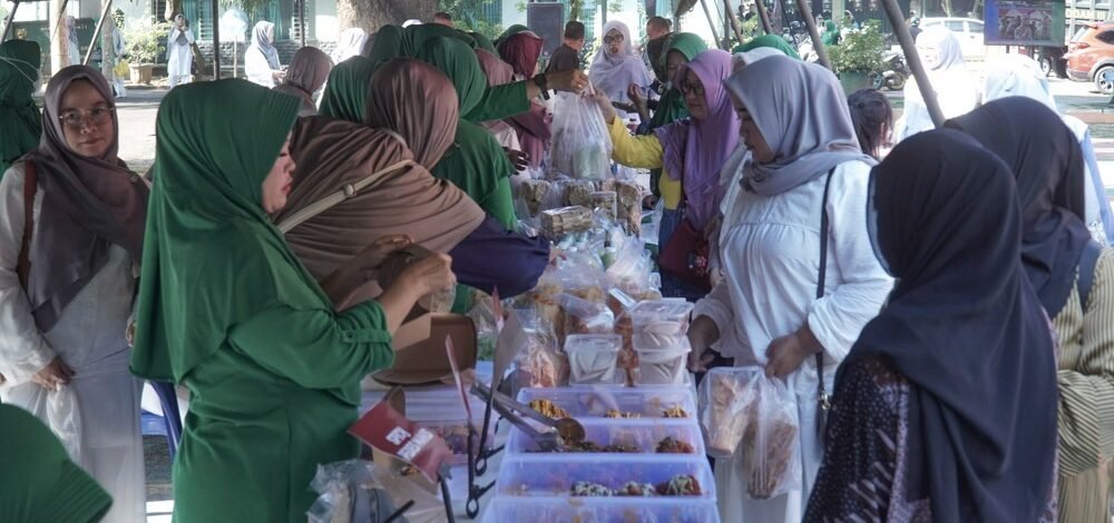 Asli Ini Keren Gaes, Kodim 0605/Subang Gelar Bazar Murah Jelang Lebaran, Sembako Dijual di Bawah Harga Pasar