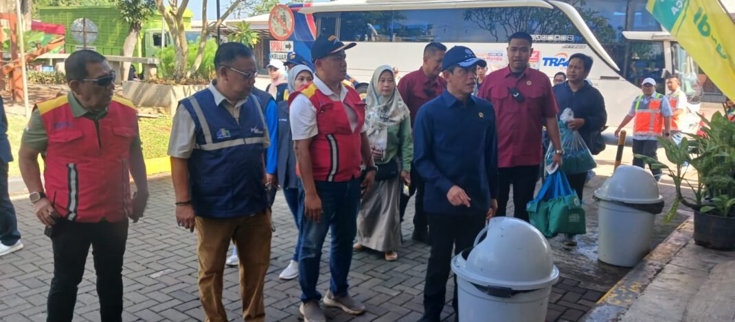 Cegah Penumpukan Sampah, Menteri LH Sidak Rest Area Jalur Tol Tarns Jawa
