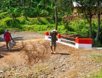 Akses Warga Rancamacan Kini Lancar, Jembatan Baru Dorong Distribusi Hasil Tani