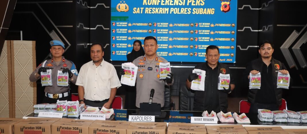 Pupuk Palsu Merek Furadan Ini Diproduksi di Garut, Beredar di Subang, Polres Subang Amankan Tiga Tersangka