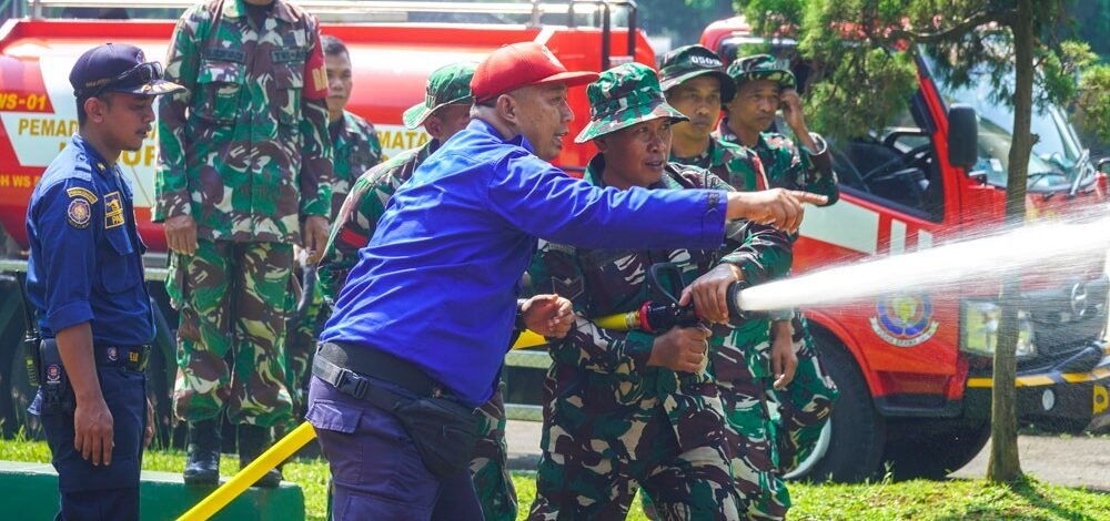 Perkuat Mitigasi Kebakaran, Kodim 0605/Subang Gelar LDS Bersama Damkar Subang