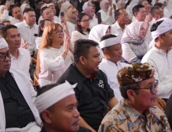 Bertolak ke Kota Bandung, Bupati Subang Kang Rey Hadiri HUT ke-65 Bank BJB