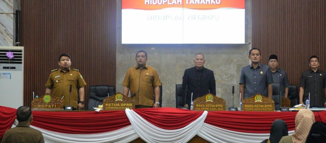 Hadiri Paripurna DPRD, Bupati Subang : Perda Kesehatan Instrumen Strategis Perkuat Pembangunan
