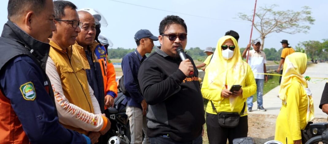 Resmikan Ruas Jalan di Desa Mulyasari,  Bupati Subang Mengku Malu Gegara Jalannya Selesai Sepotong, Kang Rey: PUPR Harus Dievaluasi, Karena Tidak Sesuai Intruksi