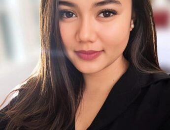 Akrab disapa Deis, Mojang Cantik ini Mendapat Dukungan Kaum Milenial untuk Maju di Pilkades Ciater