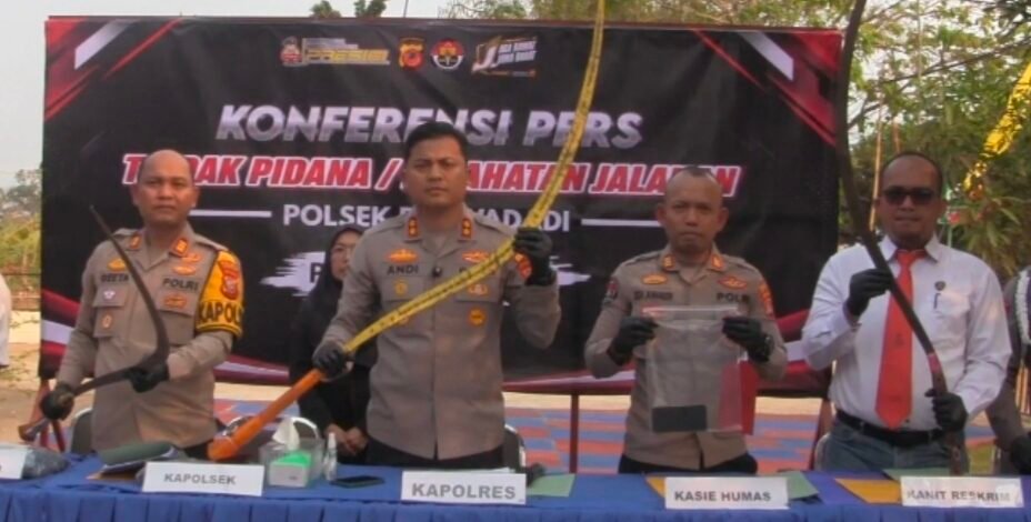 Ngeri,Teknisi Wi-Fi Jadi Korban Aksi Berutal Geng Motor, Jari Korban Putus dan Luka Sobak di Kepala, Polres Subang Bekuk 2 Tersangka,13 Corbek Disita