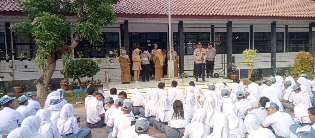 Gagas Program PRES NUS, Polres Subang Hadirkan Polri Lebih Dekat Dengan Pelajar