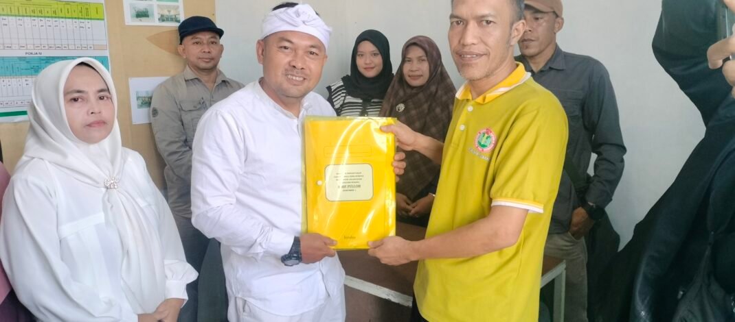 Terjawab Sudah, Akhirnya Asep Pulloh alias “Ki Bodas” Kembali Daftar Bakal Calon Kepala Desa, Usung Motto ‘CEKAS’ Jilid 3 untuk Desa Kumpay