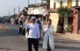 Beriket Putih, Jalan Kaki dan Didampingi Istri, Carna Resmi Daftar Cakades di Desa Kumpay, Ini Komitmennya