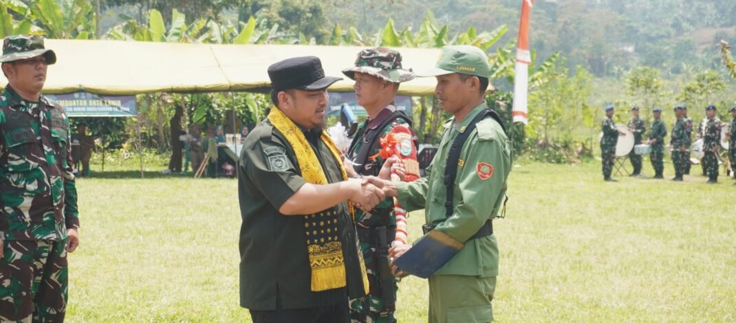 Di Desa Cupunagara, Bupati Kang Rey Pimpin Upacara Pembukaan TMMD ke-130