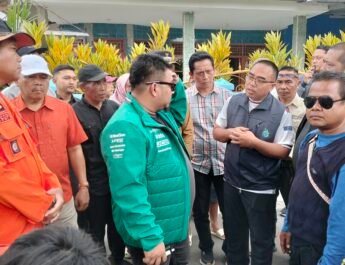 Respon Cepat Terdampak Kekeringan, Bupati Subang Kang Rey Turun Langsung Salurkan Air Bersih untuk Warga Sarireja dan Palasari